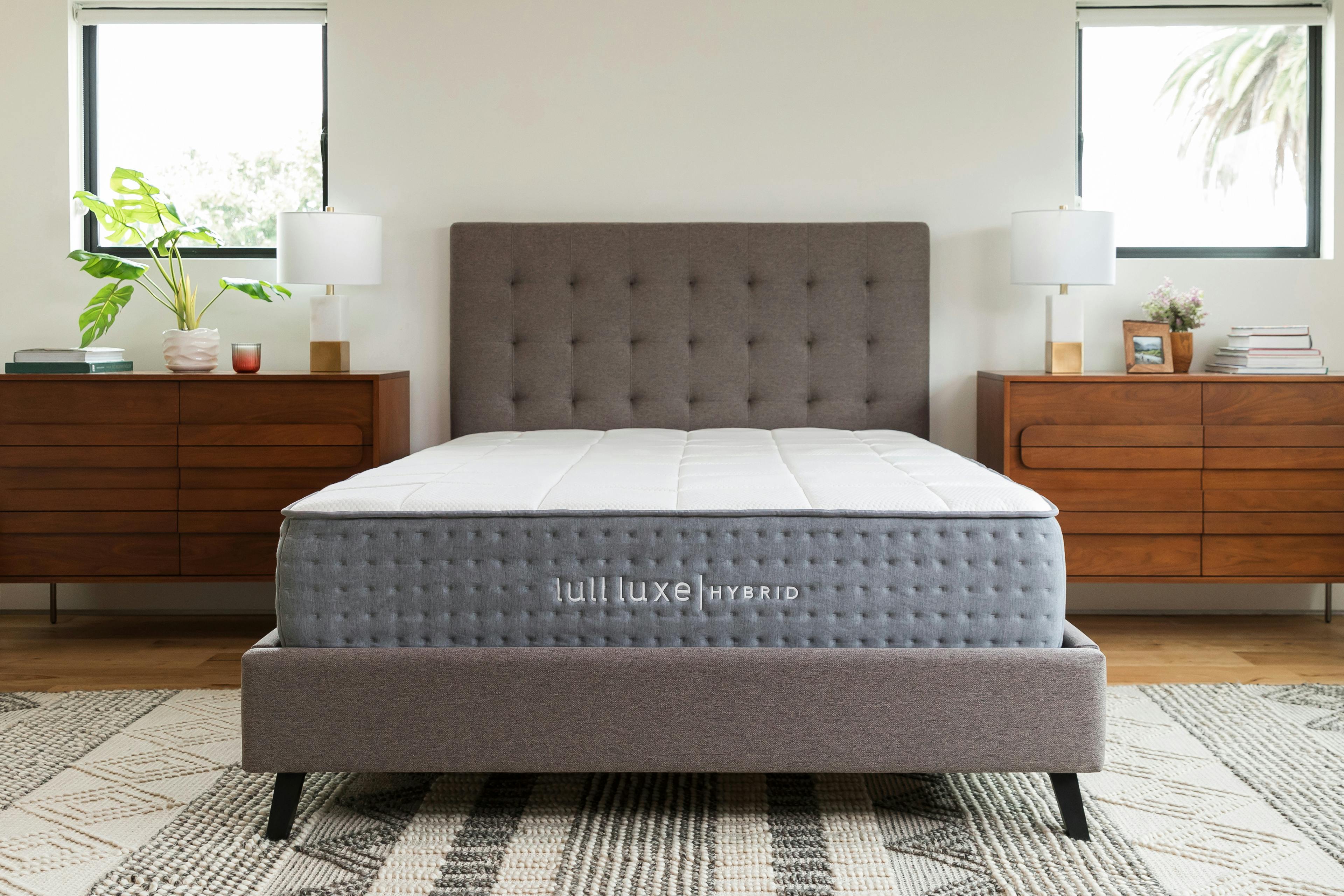 lull queen bed frame